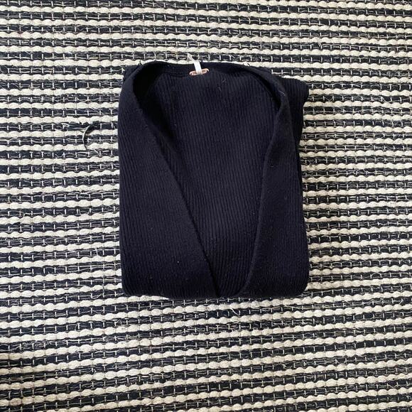 🌿Free People Womens Oversized Ribbed Chunky Black Button Cardigan Sweater M - Picture 1 of 12